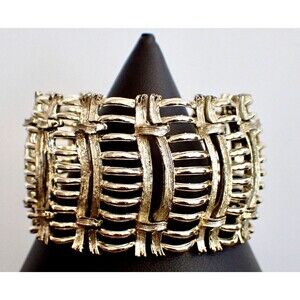 Lisner Chunky Gold Tone Chain Link Basket Weave Cuff Bracelet Signed Vintage MCM